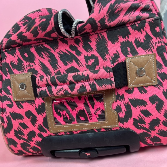 PINK Victoria’s Secret Pink Leopard Print Suitcase - Picture 9 of 10
